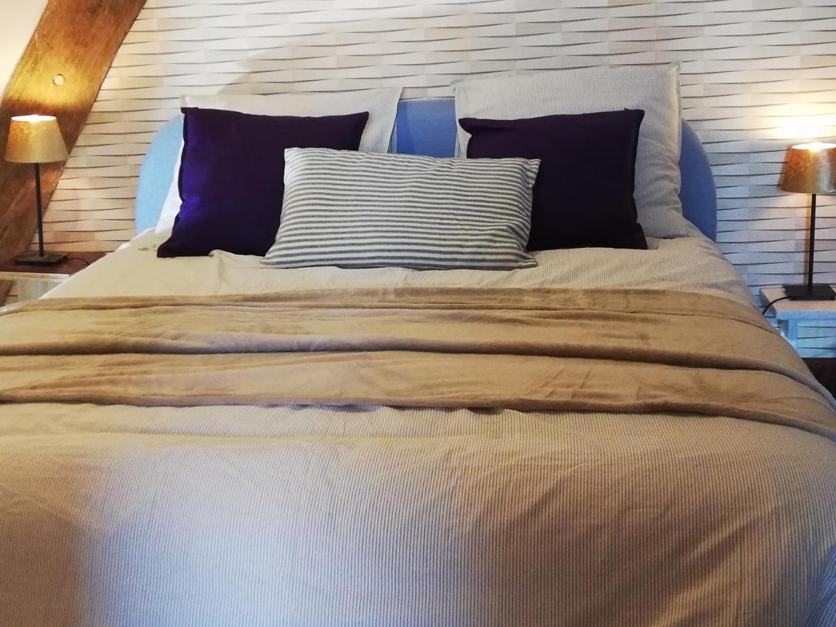 Le Monticule Bed & Breakfast Tardes Exterior foto