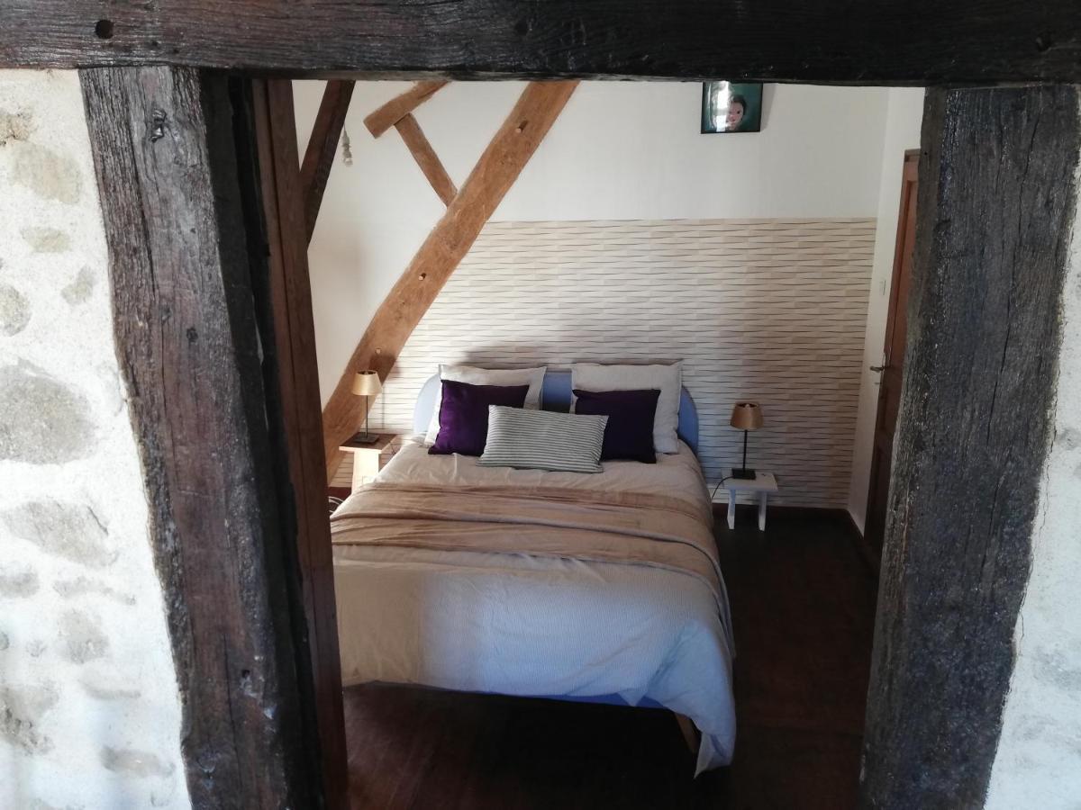 Le Monticule Bed & Breakfast Tardes Exterior foto