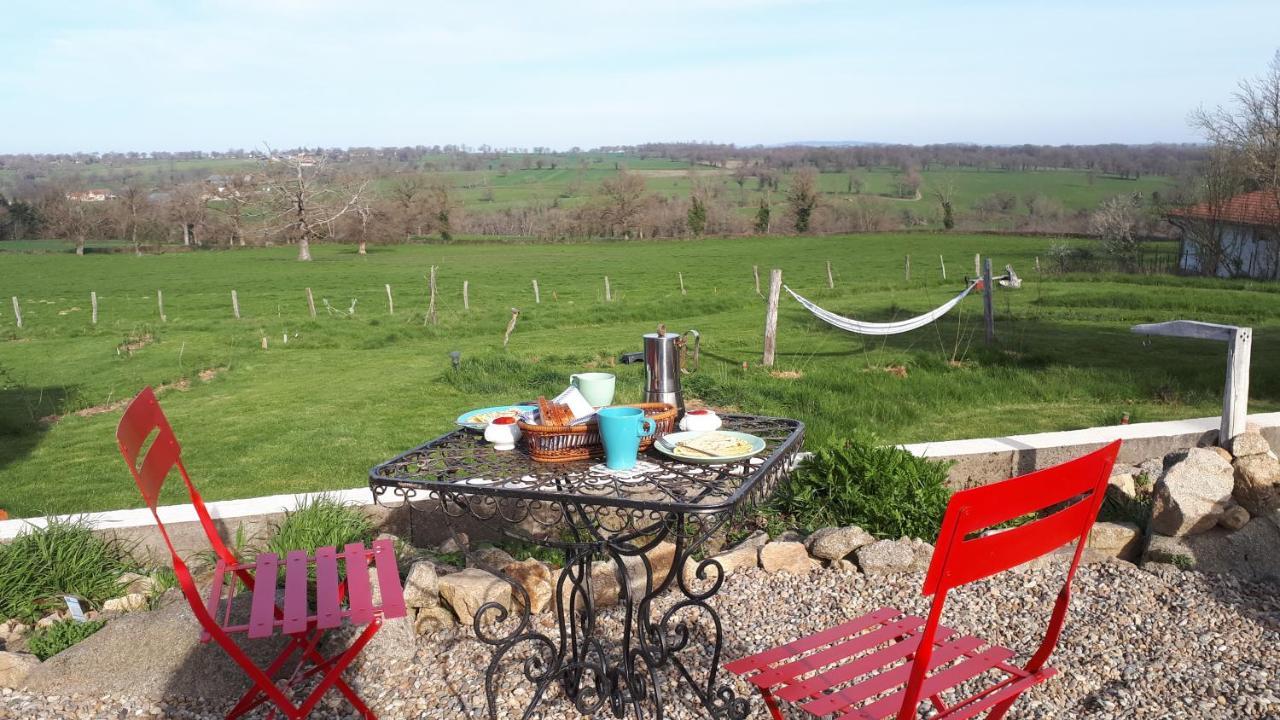 Le Monticule Bed & Breakfast Tardes Exterior foto