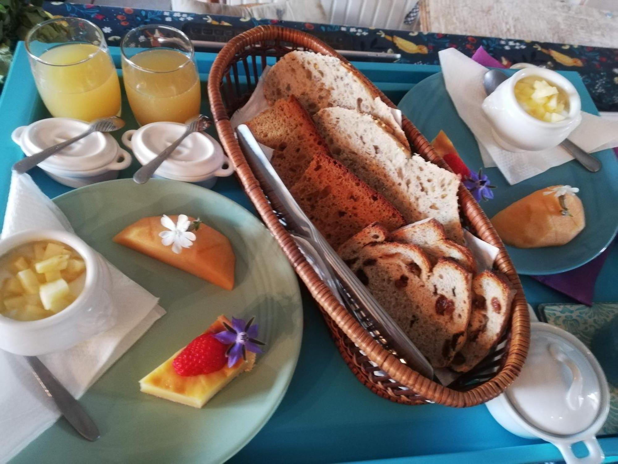Le Monticule Bed & Breakfast Tardes Exterior foto