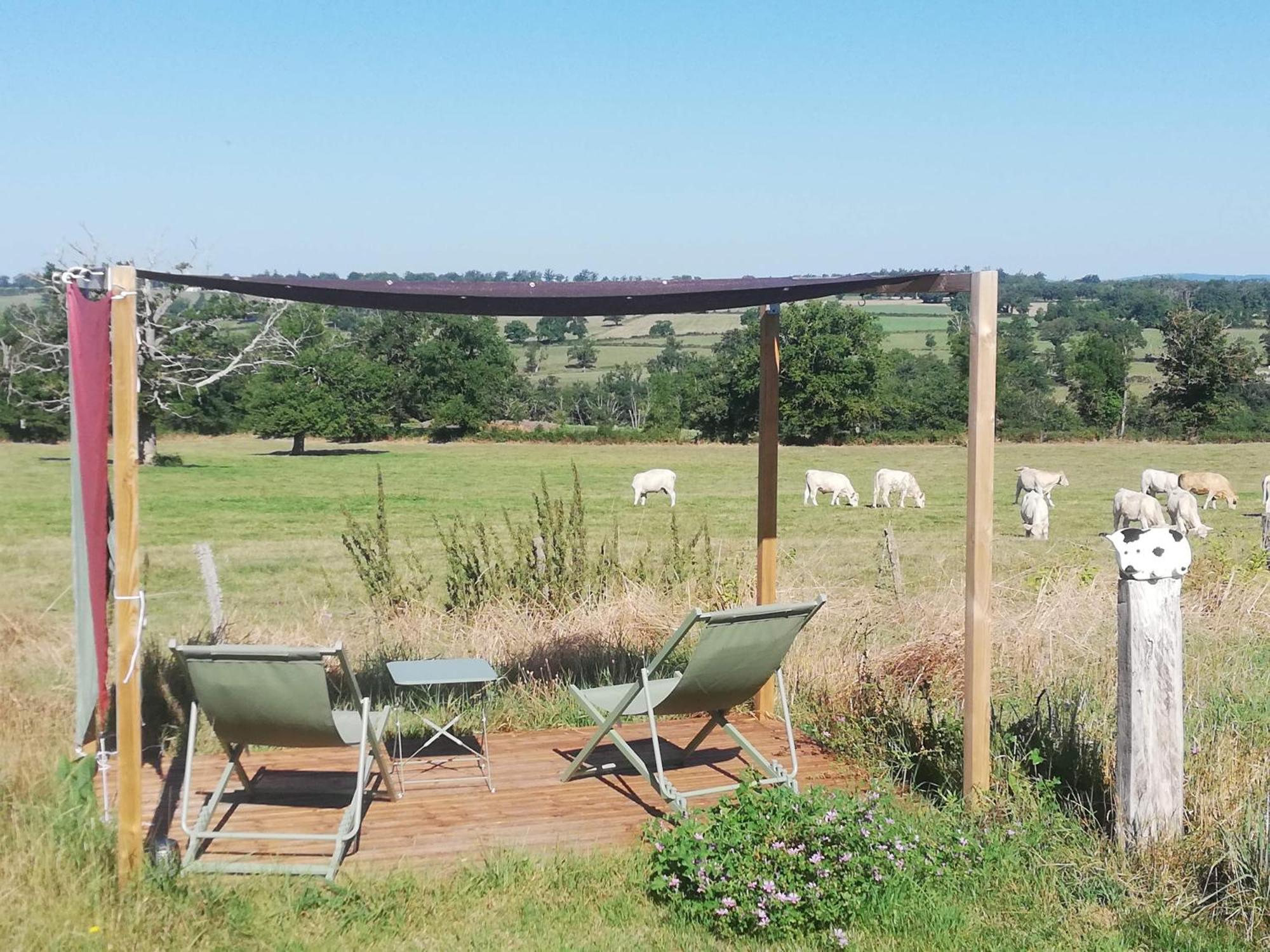 Le Monticule Bed & Breakfast Tardes Exterior foto